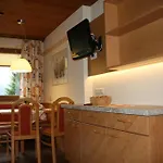 아파트 Pfister 푸겐