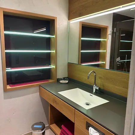 Pfister Apartament *